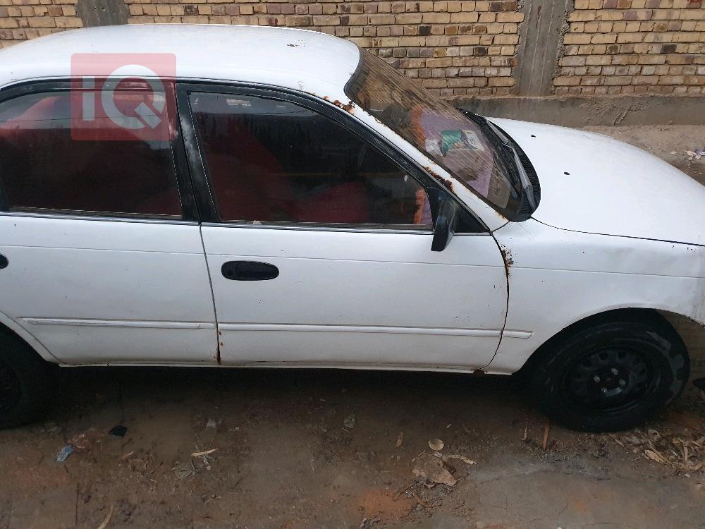 تۆیۆتا کۆرۆلا